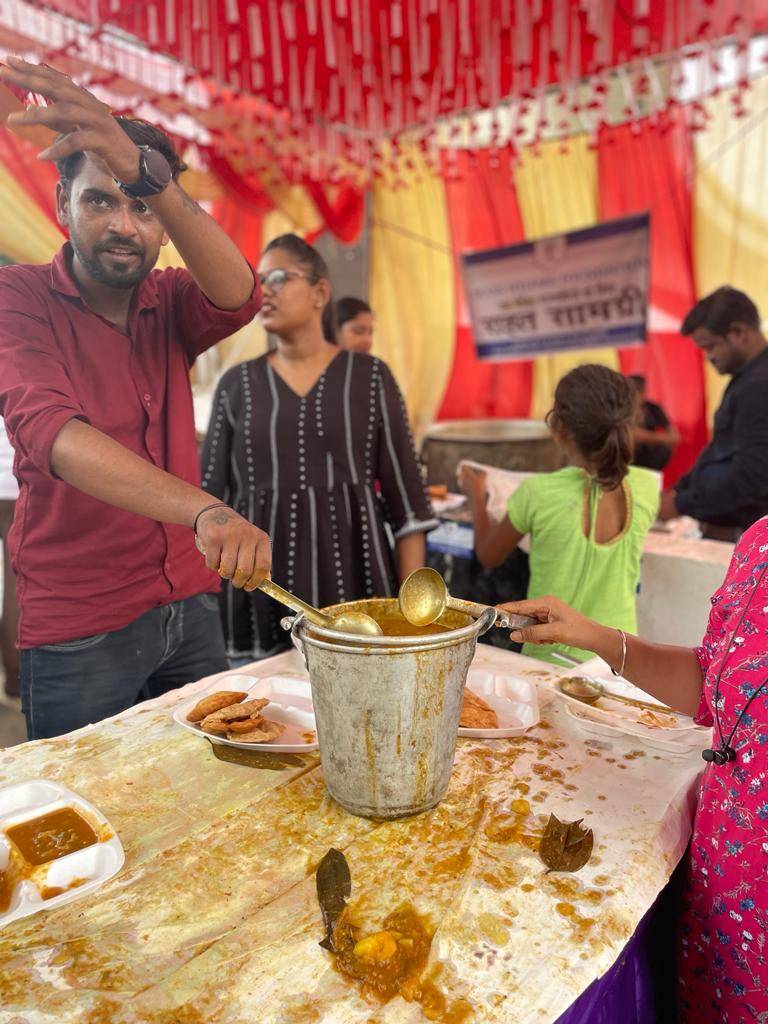 खाद्य वितरण 